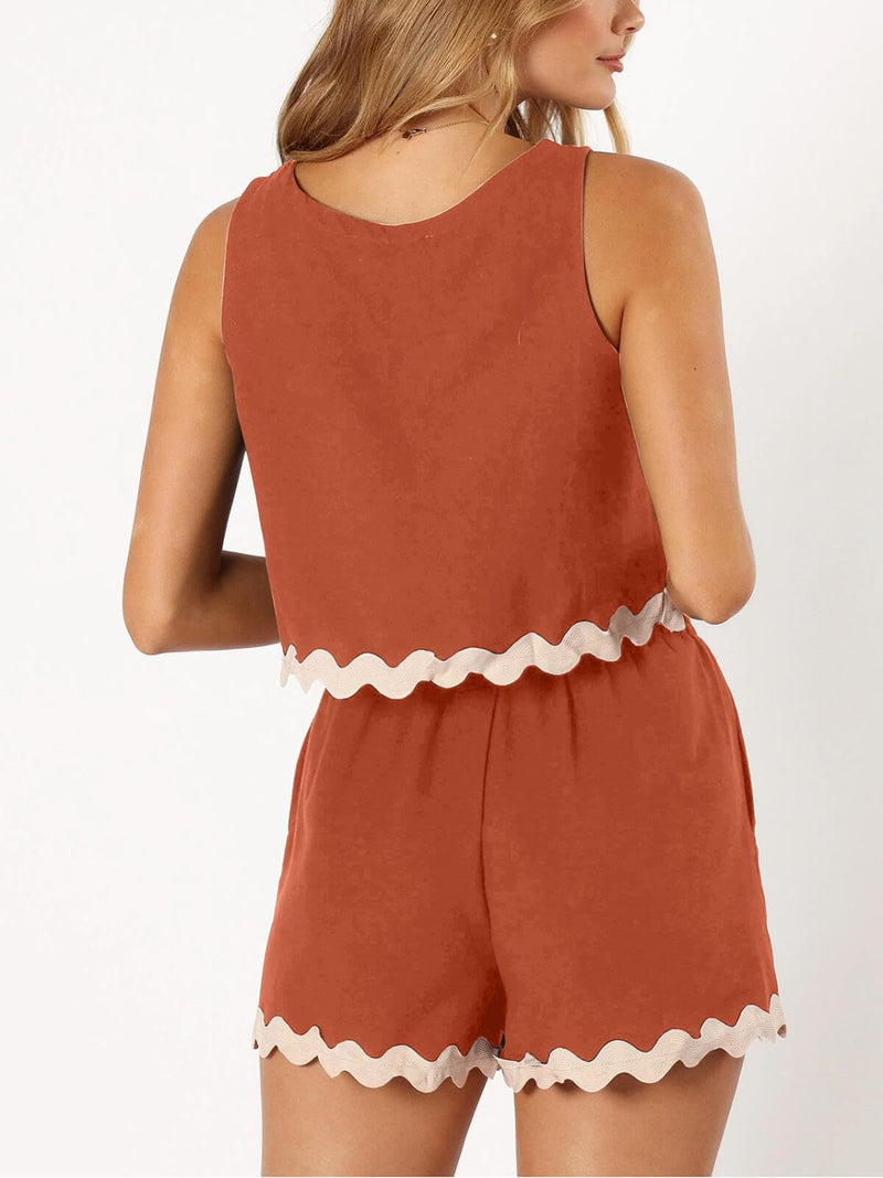 Contrast Trim Round Neck Top and Shorts Set