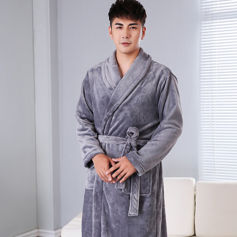 Men's Thickened Autumn And Winter Flannel Nightgown