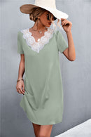 Two-Tone Lace Trim Spliced Dress