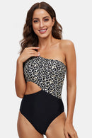 Two-Tone Cutout One-Shoulder One-Piece Swimsuit