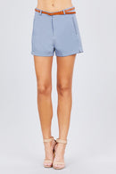 Front Slit Hem W/pocket And Belt Short Pants
