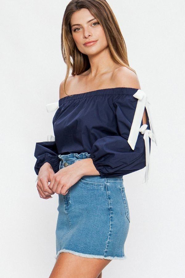 Off-the-shoulder Top