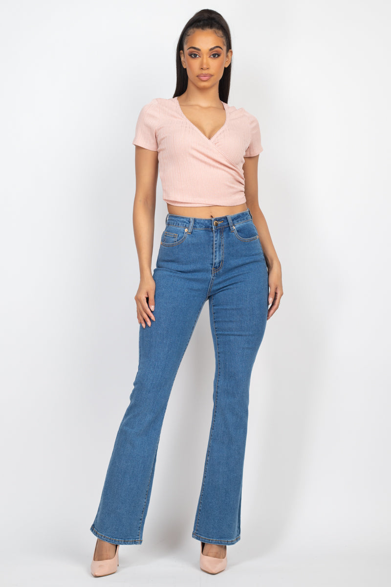 Short-sleeve V-neck Crop Top